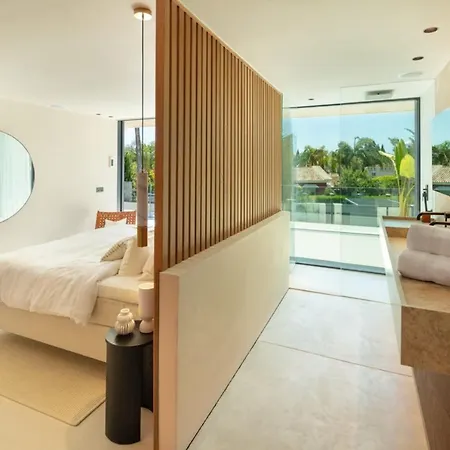 In Nueva Andalucia With Private Pool Marbella