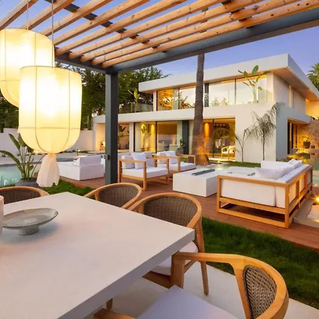 In Nueva Andalucia With Private Pool Marbella